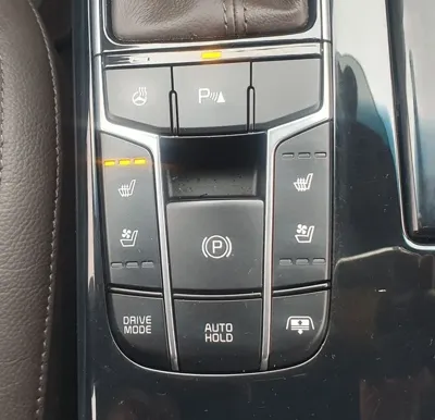 Kia K7 2017, 128837 км, за 7940.39 USD - фото 16