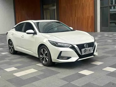 Nissan Sylphy 2023, 40000 км, за 10711.98 USD