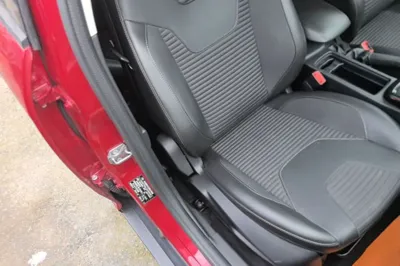 Ford Focus 2018, 85399 км, за 6566 USD - фото 19