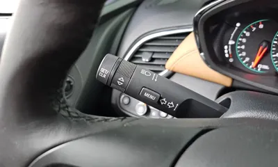 ChevroletGMDaewoo Trax 2017, 51937 км, за 5842.2 USD - фото 20