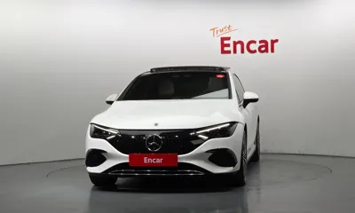 Mercedes-Benz EQE 2023, 57651 км, за 36628.59 USD