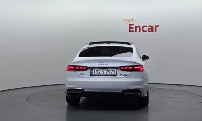Audi A5 2021, 72769 км, за 20953.75 USD