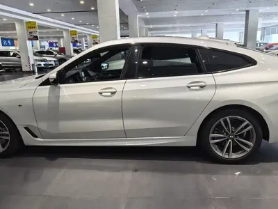 BMW 6 Series GT 2019, 63000 км, за 24753.55 USD - фото 6
