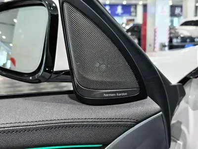 BMW 6 Series GT 2019, 63000 км, за 24753.55 USD - фото 7