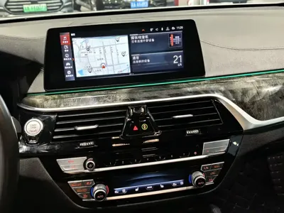 BMW 6 Series GT 2019, 63000 км, за 24753.55 USD - фото 12