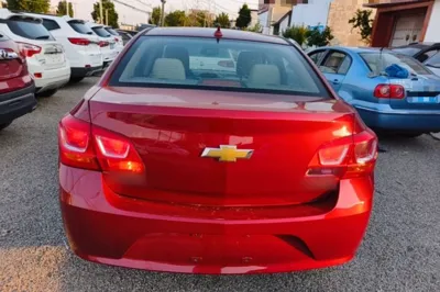 Chevrolet Cruze 2015, 69800 км, за 3950 USD