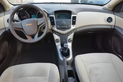 Chevrolet Cruze 2015, 69800 км, за 3950 USD - фото 17