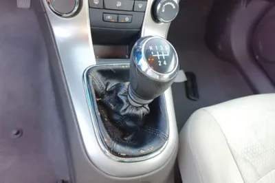 Chevrolet Cruze 2015, 69800 км, за 3950 USD - фото 21