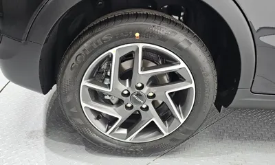 KG_Mobility_Ssangyong TIBOLI 2026, 1002 км, за 13551.04 USD