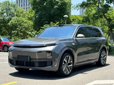 Li Auto Li L9 · 2022 год