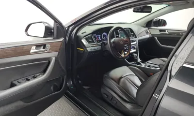 Hyundai Sonata 2018, 115059 км, за 8255.86 USD - фото 10