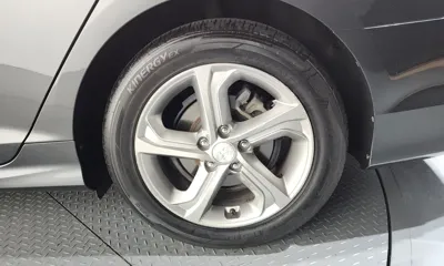 Hyundai Sonata 2018, 115059 км, за 8255.86 USD - фото 21