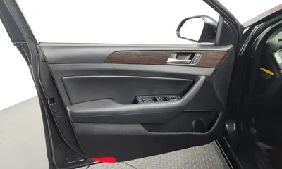Hyundai Sonata 2018, 115059 км, за 8255.86 USD - фото 24