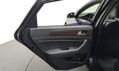 Hyundai Sonata 2018, 115059 км, за 8255.86 USD - фото 25
