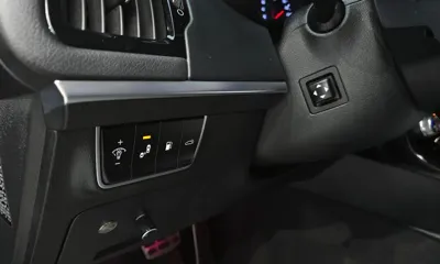 Kia Stinger 2018, 125980 км, за 8403.91 USD - фото 18