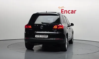 Volkswagen Tiguan 2016, 110423 км, за 8126.86 USD