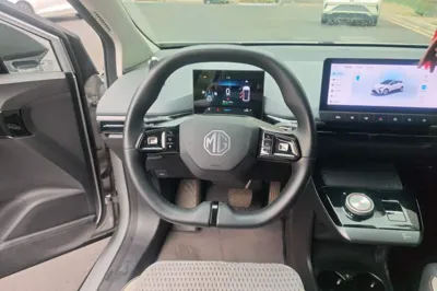 MG 4 EV 2022, 73800 км, за 11255 USD - фото 9