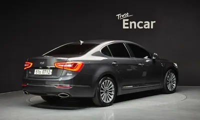 Kia K7 2016, 102644 км, за 4857.56 USD