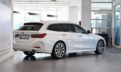 BMW 3-Series 2025, 10981 км, за 27569.91 USD