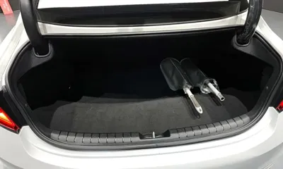 Hyundai Grandeur 2019, 86615 км, за 10353.58 USD - фото 29