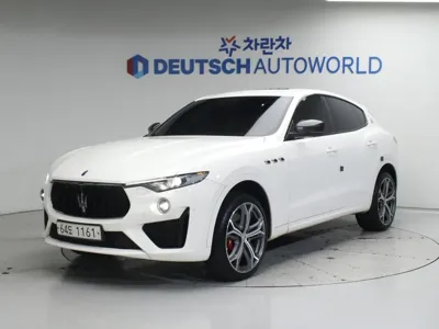 Maserati Levante 2019, 67352 км, за 36273.8 USD - фото 2