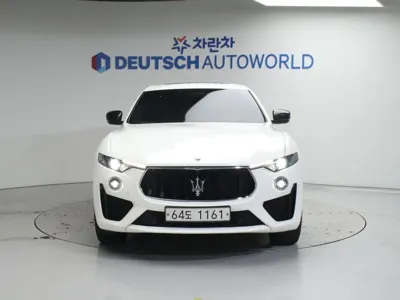 Maserati Levante 2019, 67352 км, за 36273.8 USD - фото 4
