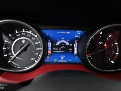 Maserati Levante 2019, 67352 км, за 36273.8 USD - фото 9