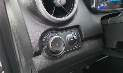 ChevroletGMDaewoo Trax 2015, 102302 км, за 3382.78 USD - фото 13