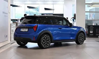 MINI Cooper 2025, 8906 км, за 22752.38 USD