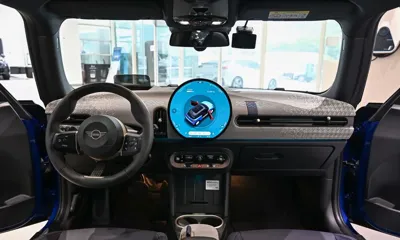 MINI Cooper 2025, 8906 км, за 22752.38 USD - фото 8