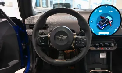 MINI Cooper 2025, 8906 км, за 22752.38 USD - фото 16