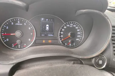 Kia K3 2017, 73600 км, за 7137 USD