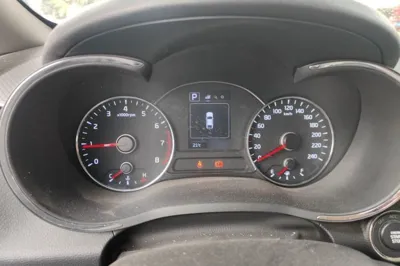 Kia K3 2017, 73600 км, за 7137 USD - фото 12