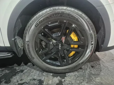 Kia Sorento 2024, 32000 км, за 11904.77 USD