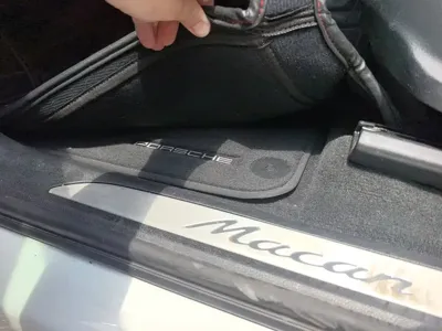 Porsche Macan 2015, 116500 км, за 15492.47 USD