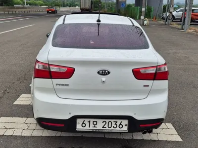 Kia Pride 2013, 149112 км, за 2605.86 USD