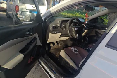Buick Excelle 2018, 66700 км, за 3216 USD - фото 16