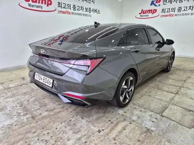 Hyundai Avante 2021, 70776 км, за 11421.82 USD