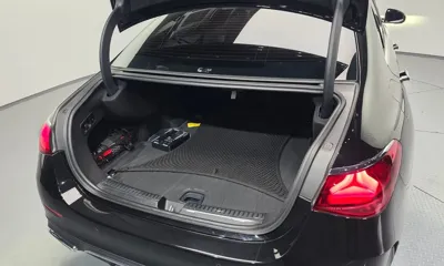 Mercedes-Benz E-Class 2025, 29985 км, за 51135.62 USD - фото 32