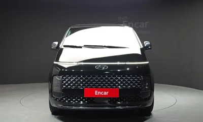 Hyundai Staria 2023, 65557 км, за 17054.48 USD