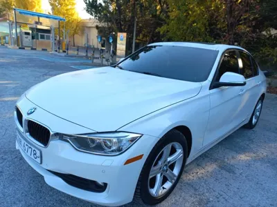 BMW 3-Series · 2013 год