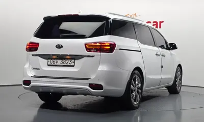 Kia Canival 2019, 153717 км, за 7144.25 USD