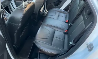 Ford Focus 2015, 55000 км, за 4266.77 USD - фото 10