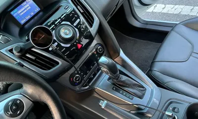 Ford Focus 2015, 55000 км, за 4266.77 USD - фото 11