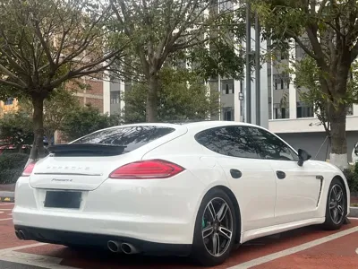 Porsche Panamera 2011, 80000 км, за 14567.11 USD - фото 9