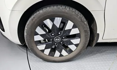 Hyundai Staria 2025, 53456 км, за 24429.98 USD