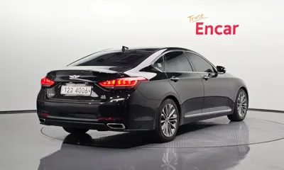 Hyundai Genesis 2014, 226195 км, за 3893.91 USD