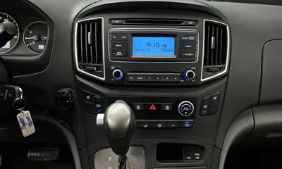 Hyundai Starex 2019, 91781 км, за 8342.09 USD - фото 16