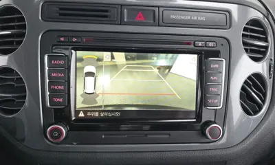 Volkswagen Tiguan 2015, 111214 км, за 5513.98 USD - фото 15