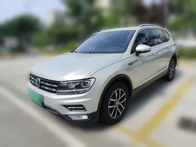 Volkswagen Tiguan L · 2017 год